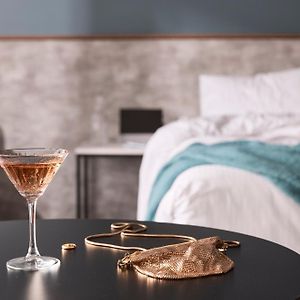 Hotel Alba Adelaide
